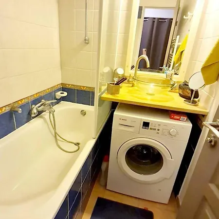 Apartment T2 + Coin Nuit - Wi-fi - Piscine Gratuite - Parking Privatif - A 200m Plages Et Commerces - Fr-1-316-282