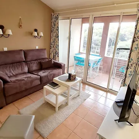 T2 + Coin Nuit - Wi-fi - Piscine Gratuite - Parking Privatif - A 200m Plages Et Commerces - Fr-1-316-282 * Six-Fours-les-Plages